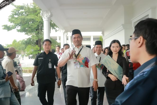 
					Kandidat Bupati OKU Selatan Adu Program dalam Debat Pilkada 2024 di Palembang