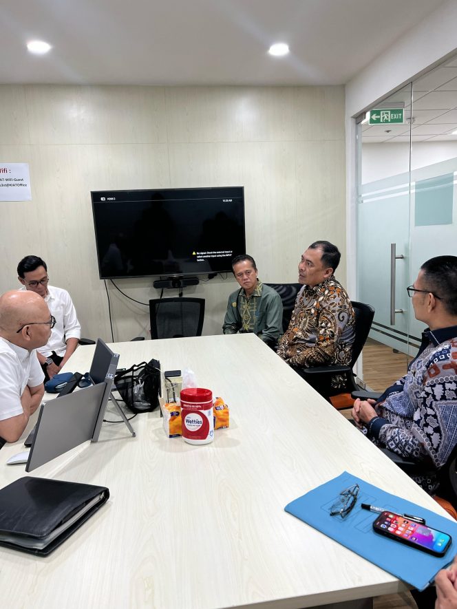 
					BUPATI ABUSAMA KUNJUNGI KANTOR KEMENTERIAN PUPR UNTUK SINERGIKAN PROGRAM PEMBANGUNAN DAERAH