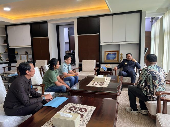 
					Dukung Kebutuhan Primer Masyarakat, Bupati Abusama Minta PLN Tingkatkan Pelayanan