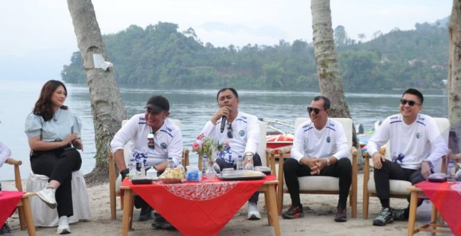 
					Gubernur Herman Deru Dialog dengan Petani dan Nelayan Banding Agung, Serahkan Bantuan untuk 19 Desa