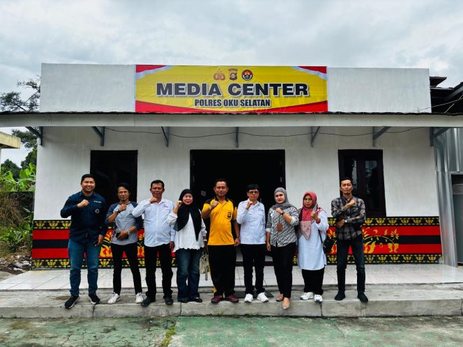 
					Kapolres OKU Selatan Hadirkan Media Center di Mapolres, Kado Spesial HPN 2026