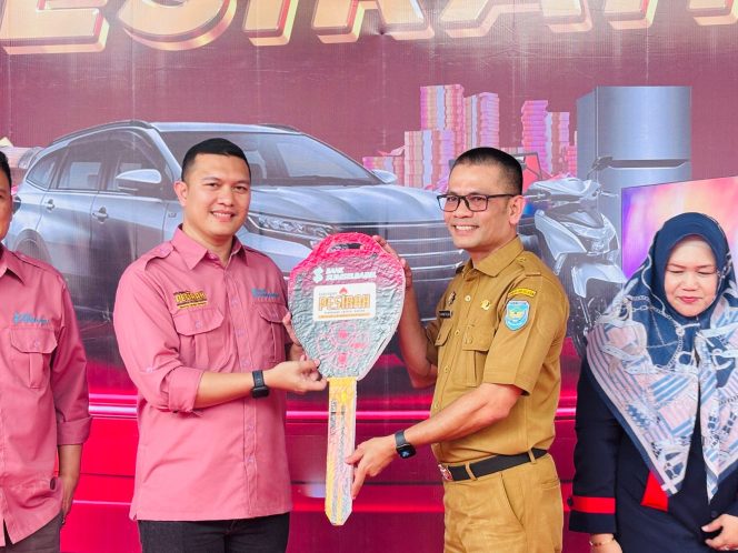 
					Bank Sumsel Babel Muaradua Apresiasi Nasabah Lewat Undian Persirah dan Pesta Rakyat