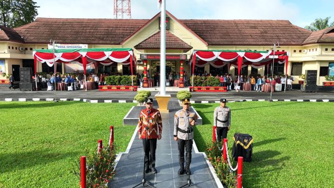 
					Kapolres OKU Selatan Pimpin Langsung Apel Akbar Sabuk Kamtibmas 2026